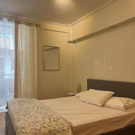Colourful Artistic Apart 100Mbps Center Of Atene Esterno foto
